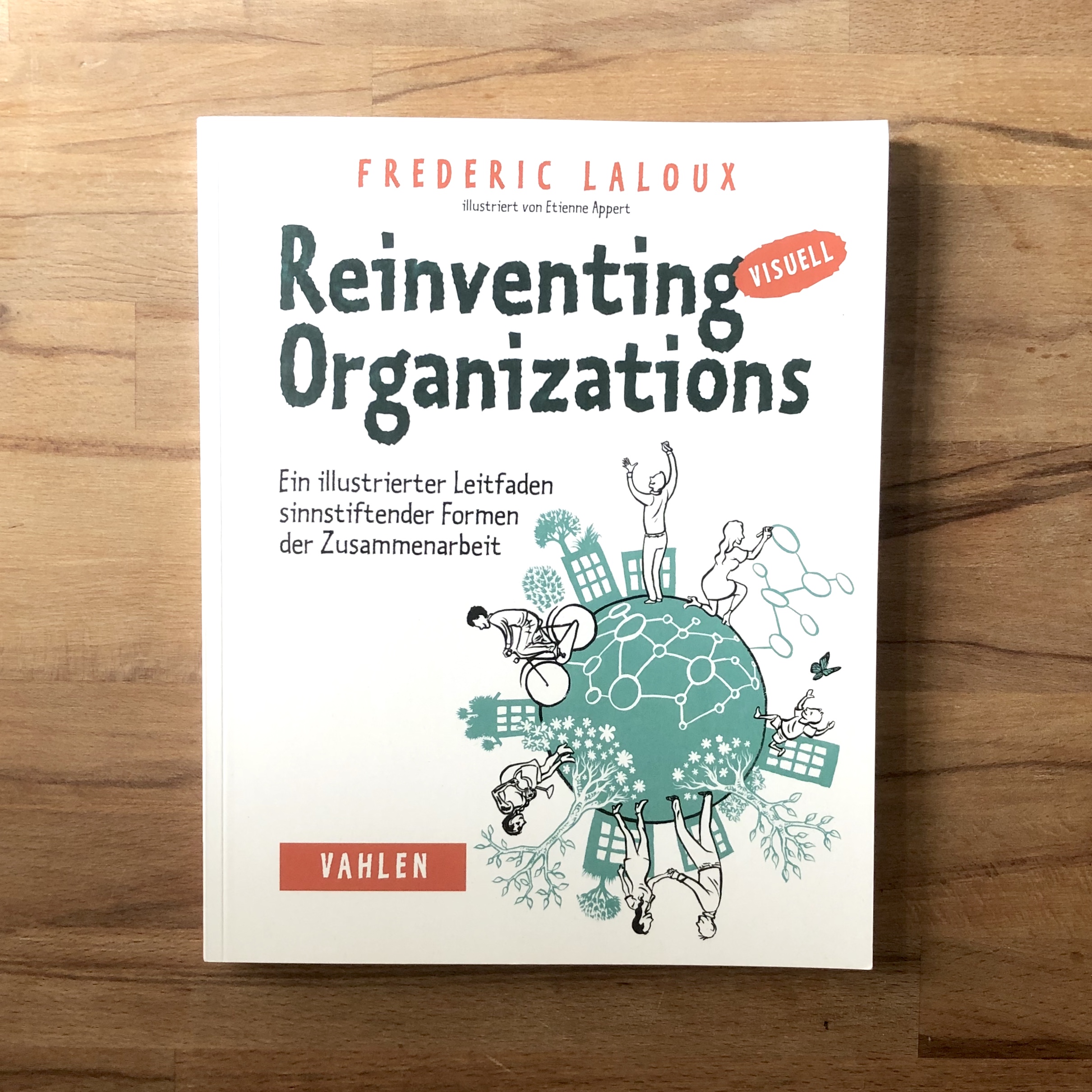 Reinventing_Organizations